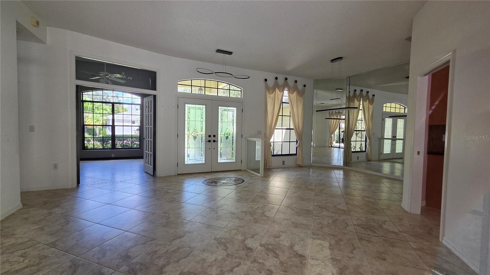 4080 Southern Manor Ct, Sarasota, FL 34233 photo
