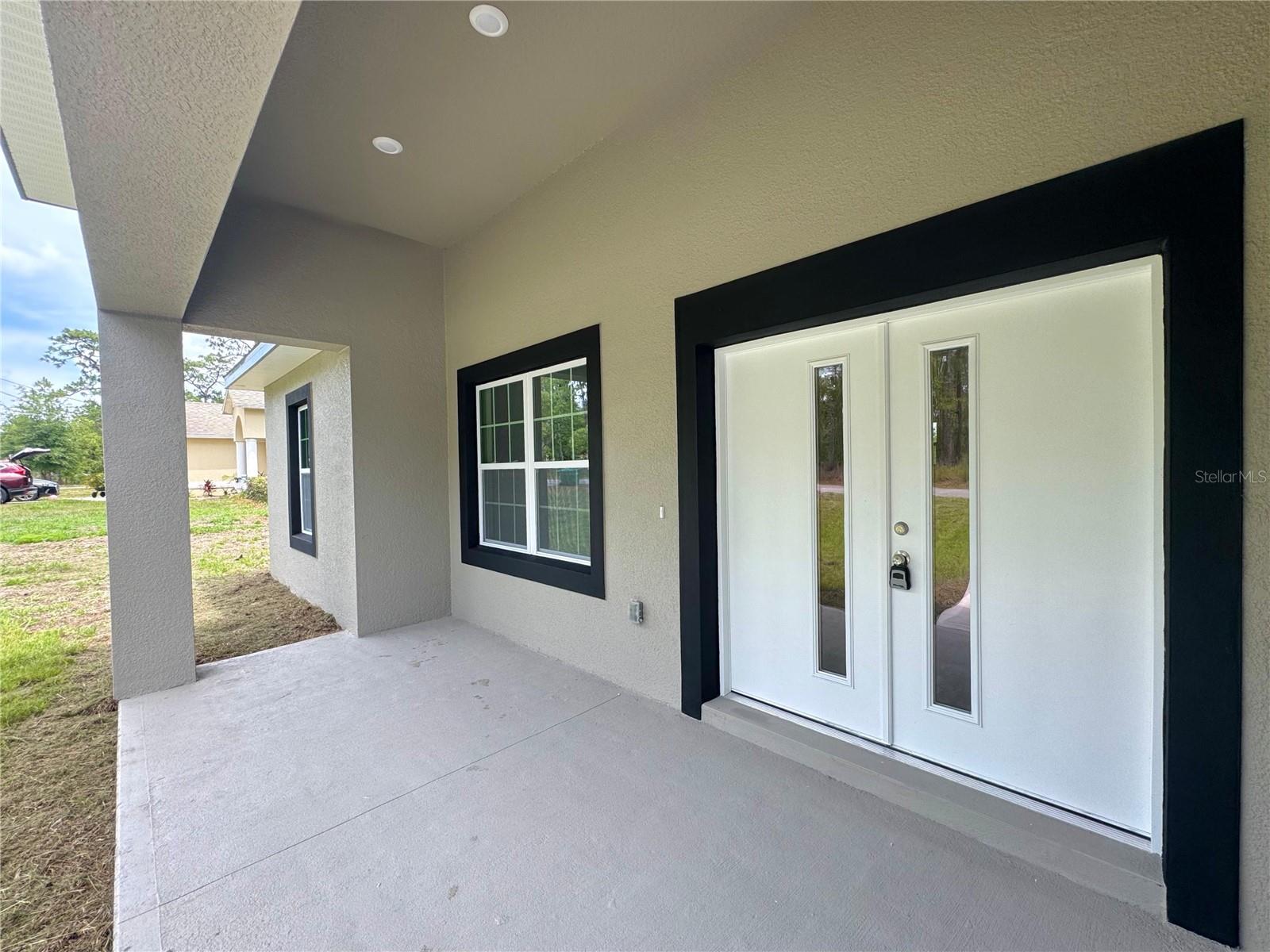 628 W Heronsbill Ln, Dunnellon, FL 34434 photo