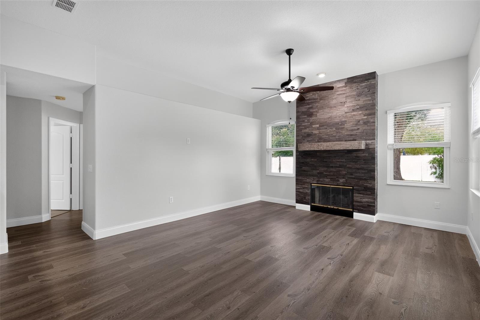 6371 Tierra Vista Cir, Lakeland, FL 33813 photo