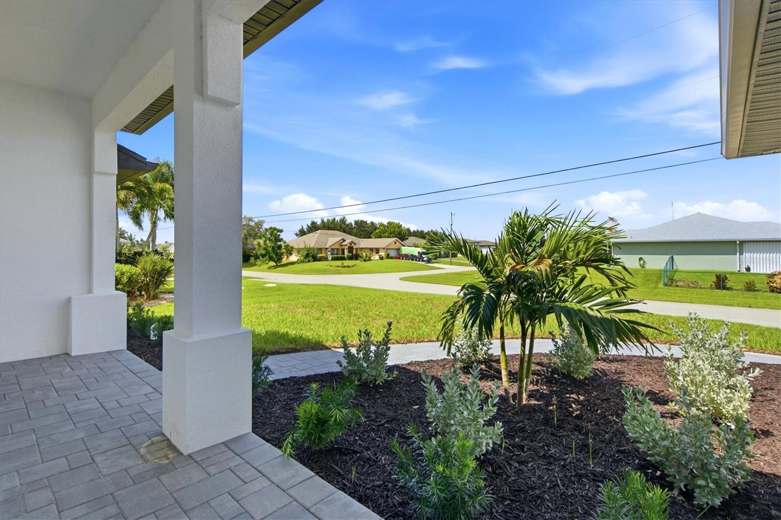 1219 NW 9 Pl, Cape Coral, FL 33993 photo