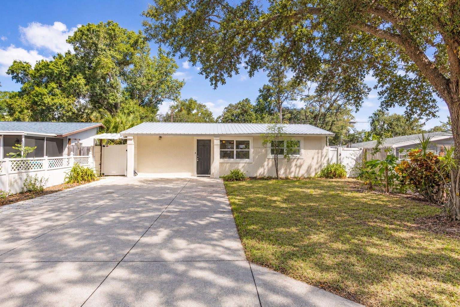 7205 51 Ave, Saint Petersburg, FL 33709