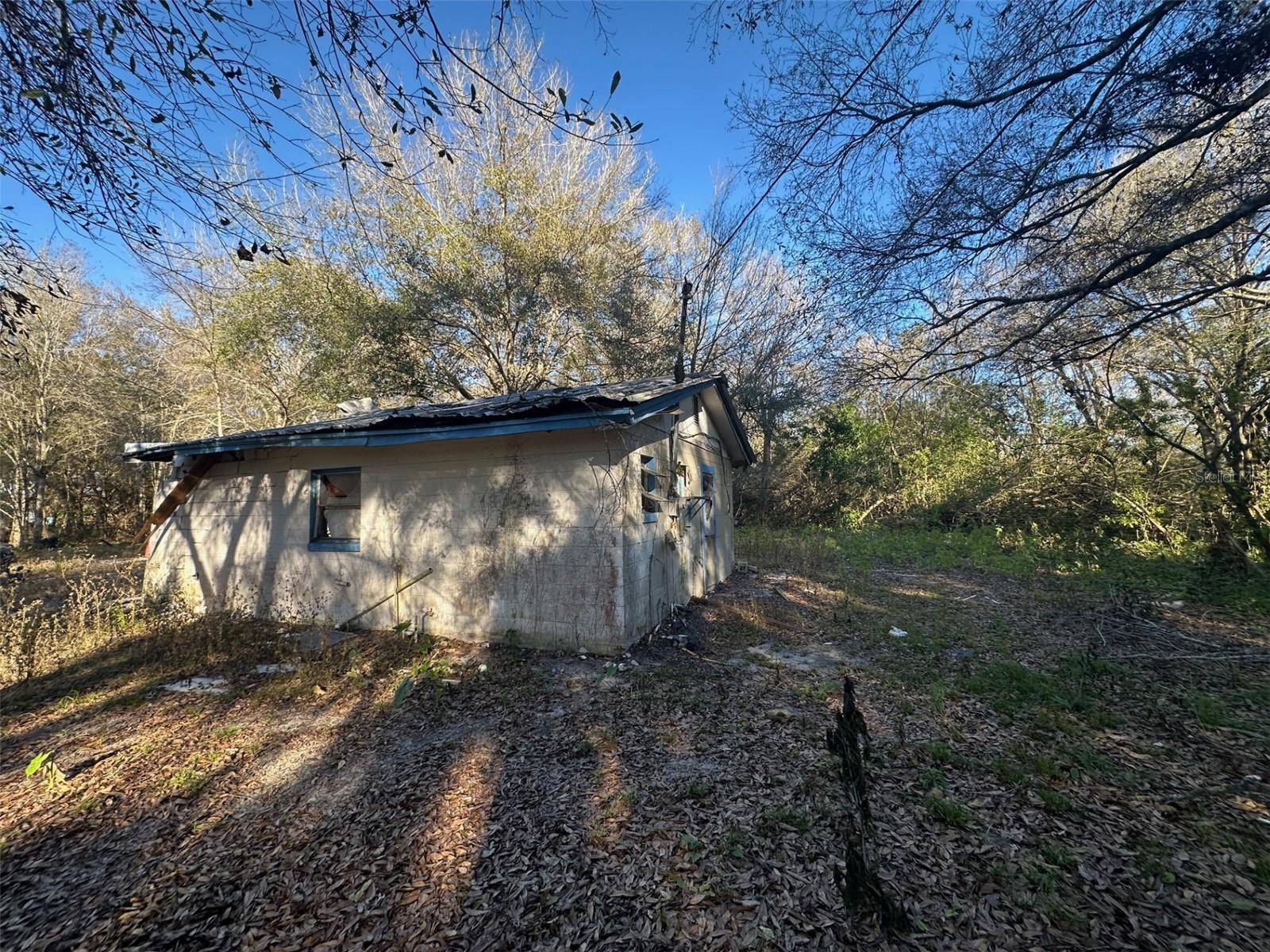 2004 Valentine Ave, Lorida, FL 33857