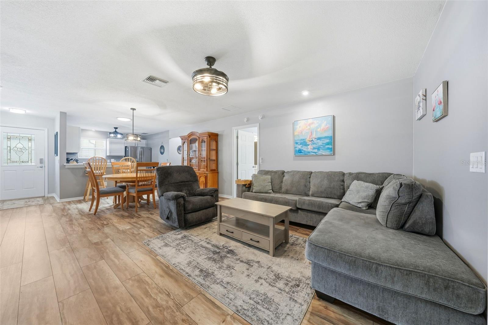 8142 SE 175 Columbia Pl, The Villages, FL 32162 photo
