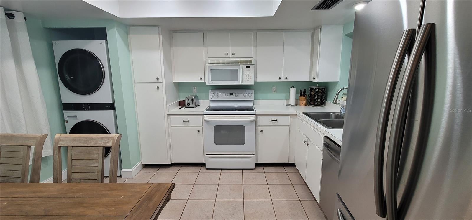 320 Barcelona Dr #320, Bradenton, FL 34210 photo