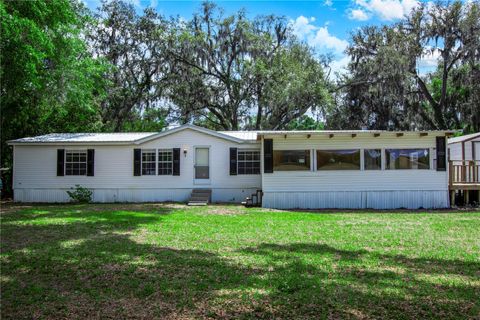 Manufactured Home in LAKE BUTLER FL 10728 SW COUNTY ROAD 18.jpg