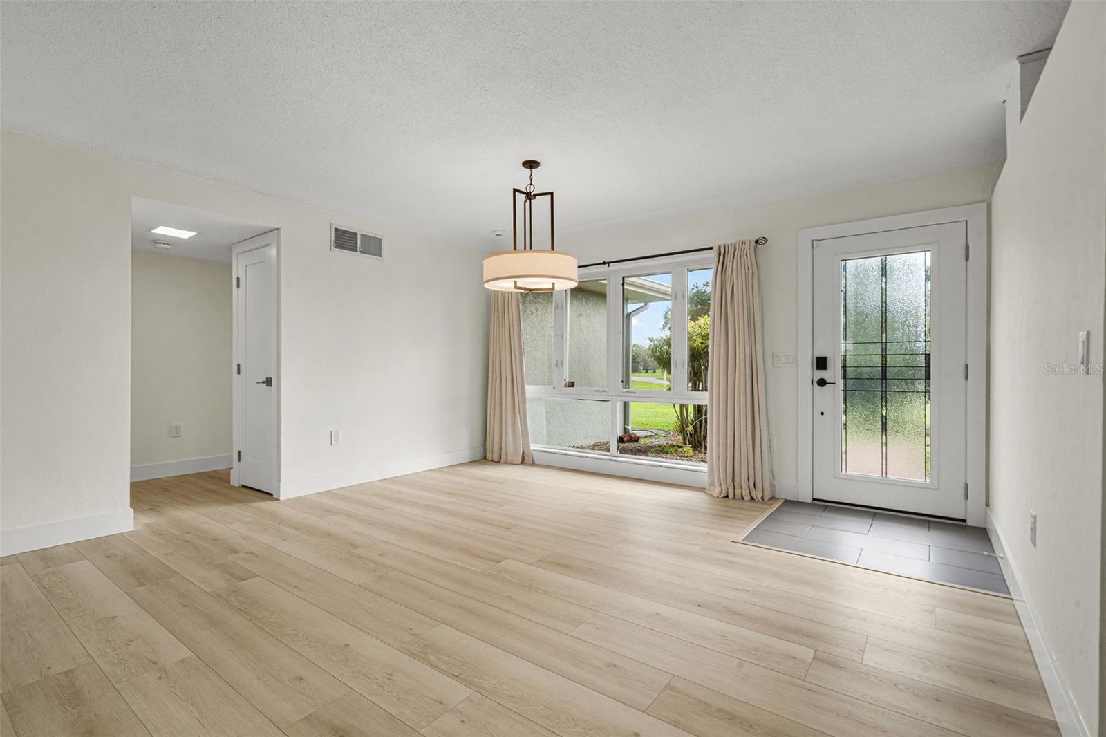 452 50 St, Palmetto, FL 34221 photo