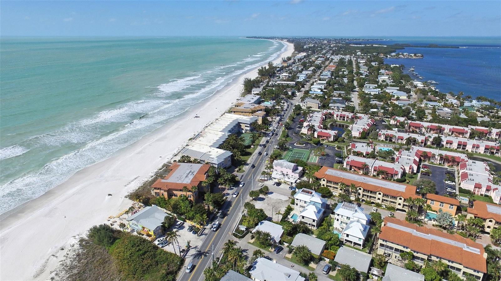 221 17 St, Bradenton Beach, FL 34217 photo