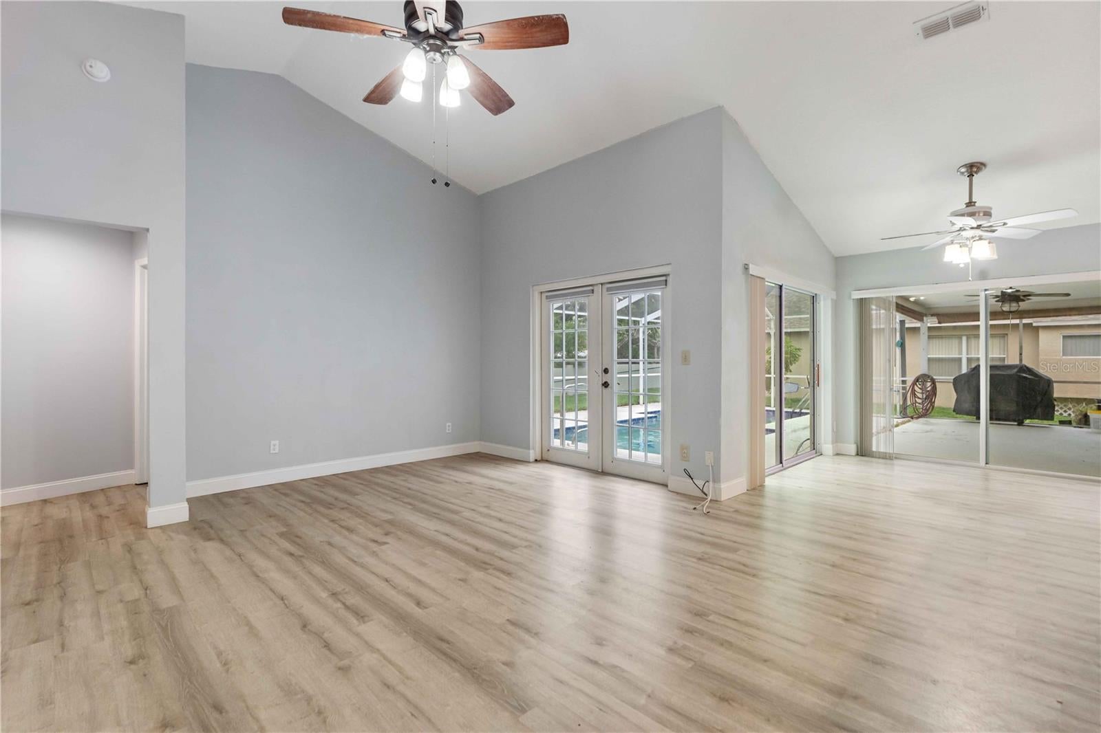 1259 Overland Dr, Spring Hill, FL 34608 photo