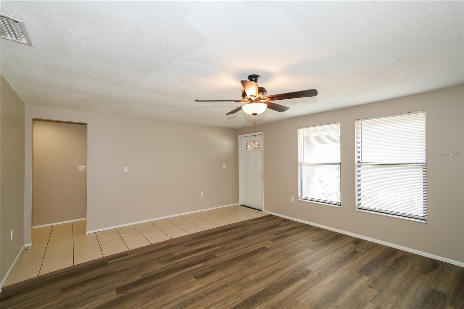 2836 Cinnamon Bear Trl, Palm Harbor, FL 34684 photo