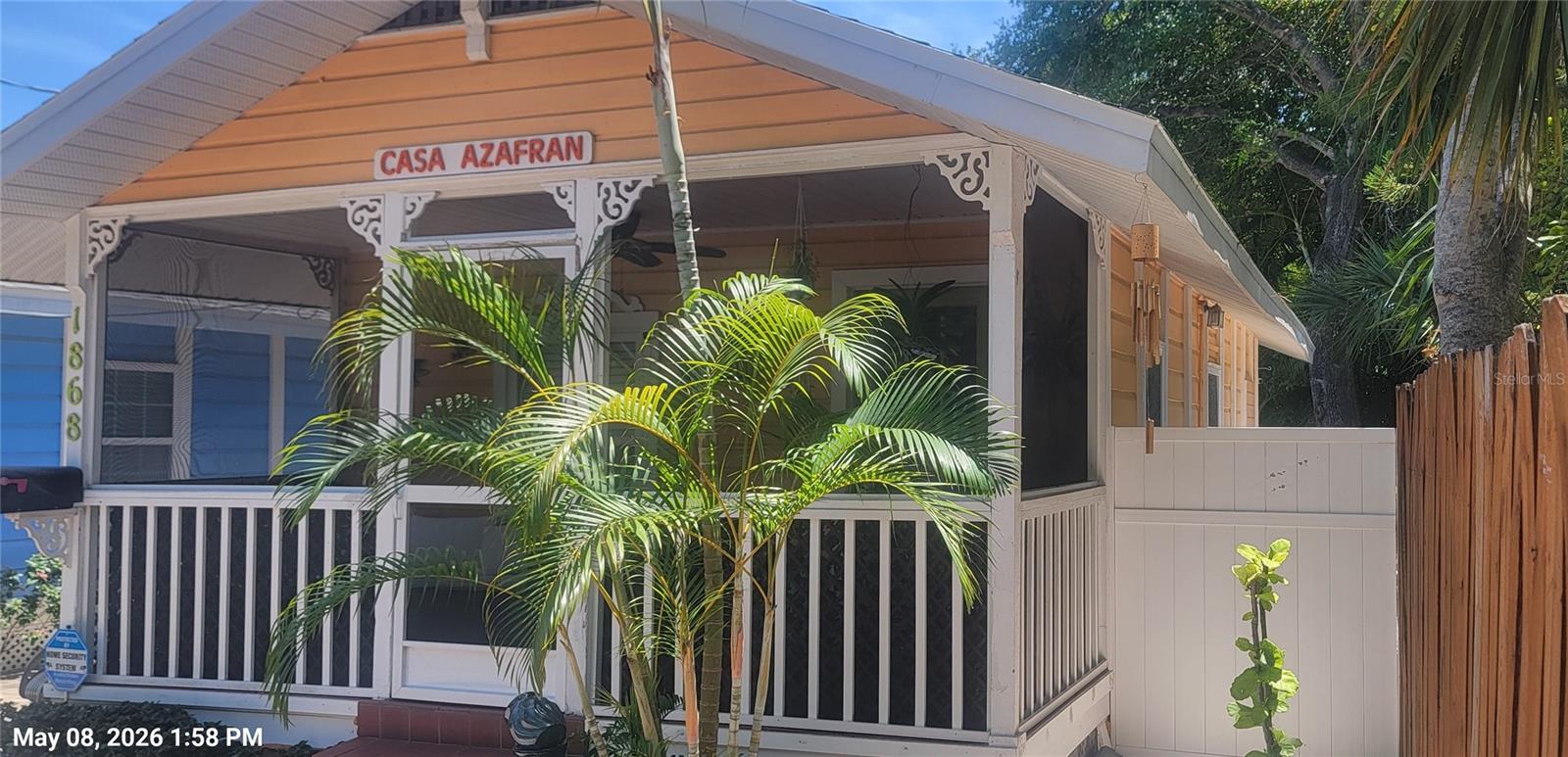 1868 Laurel St, Sarasota, FL 34236 photo