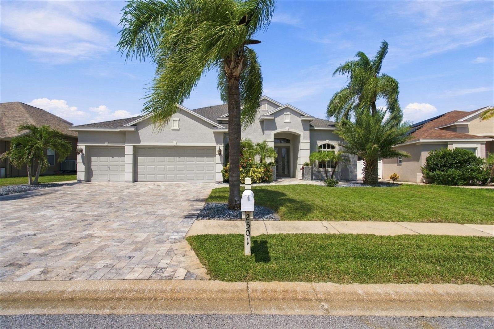 2501 Bay Field Ct, Holiday, FL 34691