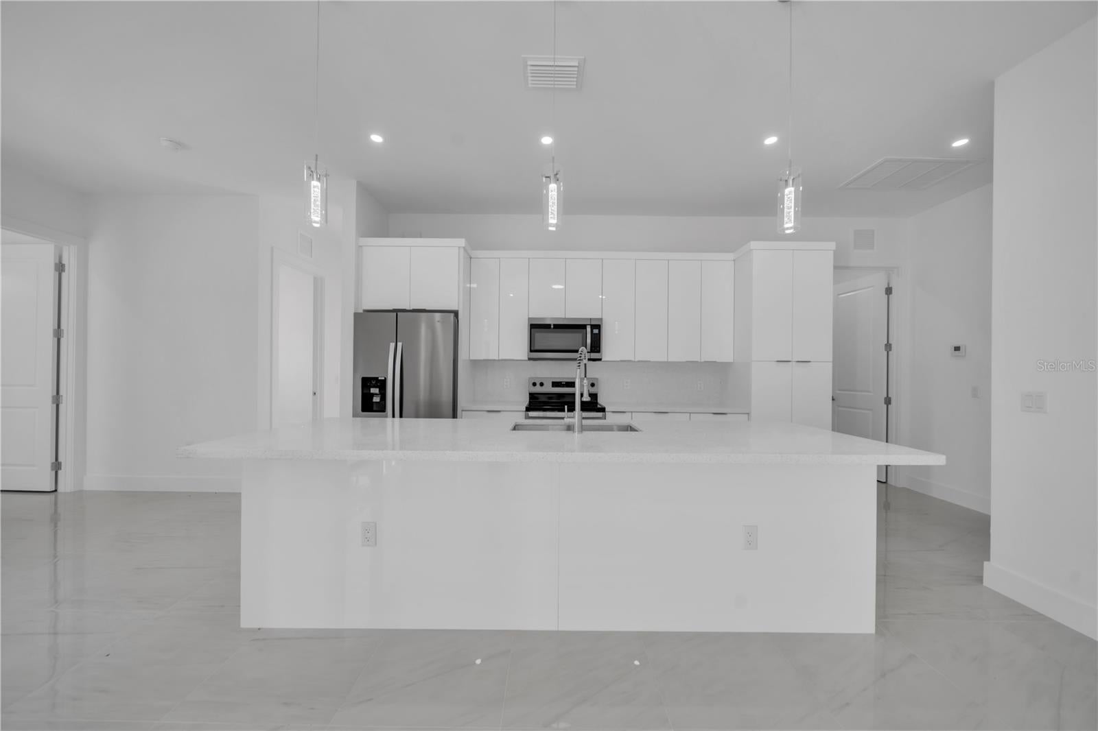 4703 Sara Ave, Lehigh Acres, FL 33971 photo
