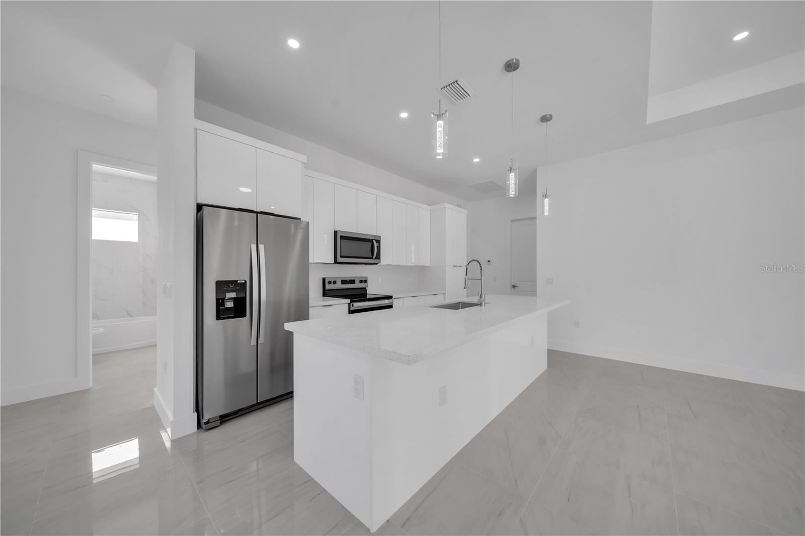 4703 Sara Ave, Lehigh Acres, FL 33971 photo