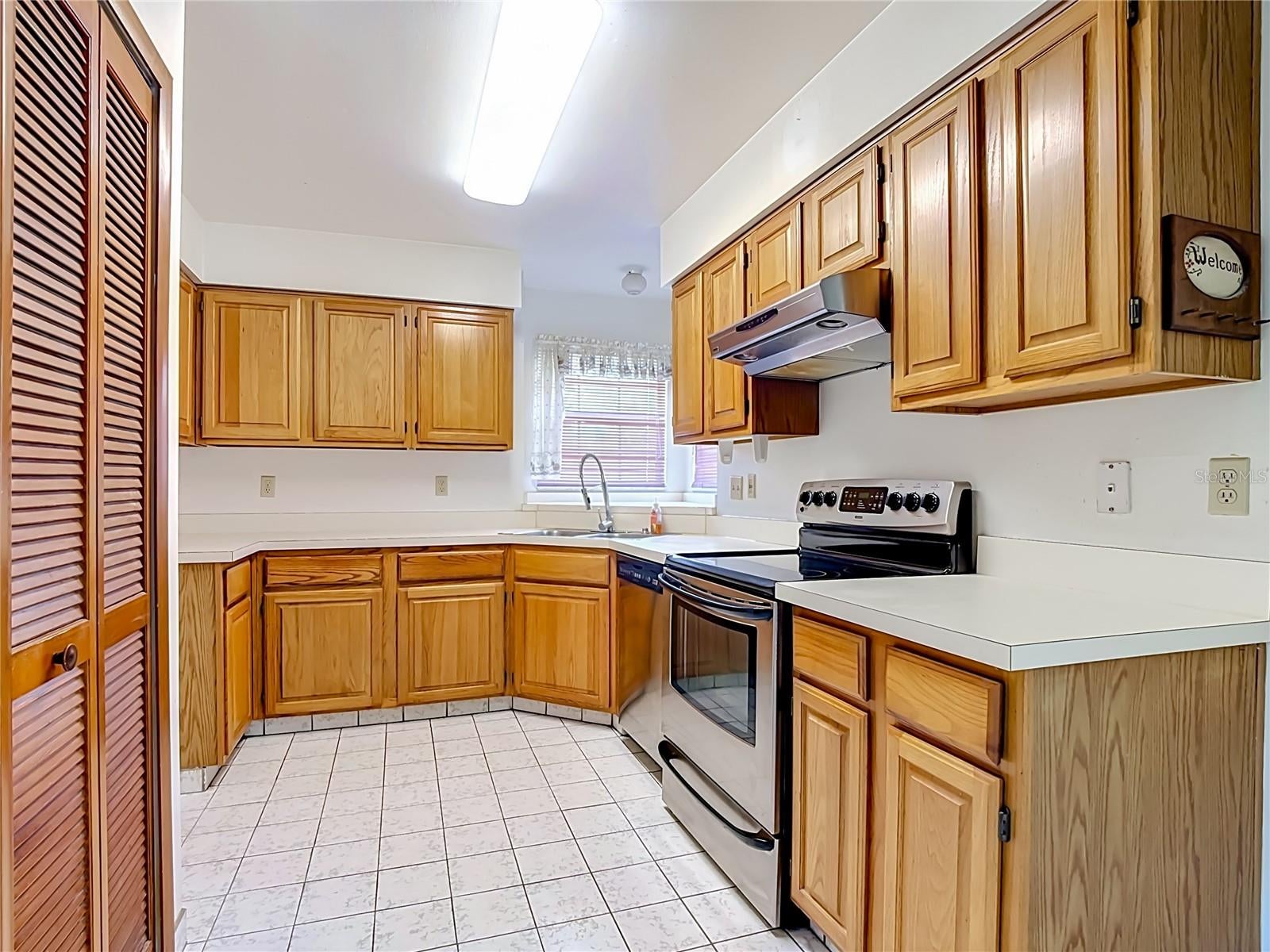 4130 Bergamont Ct, Kissimmee, FL 34746 photo