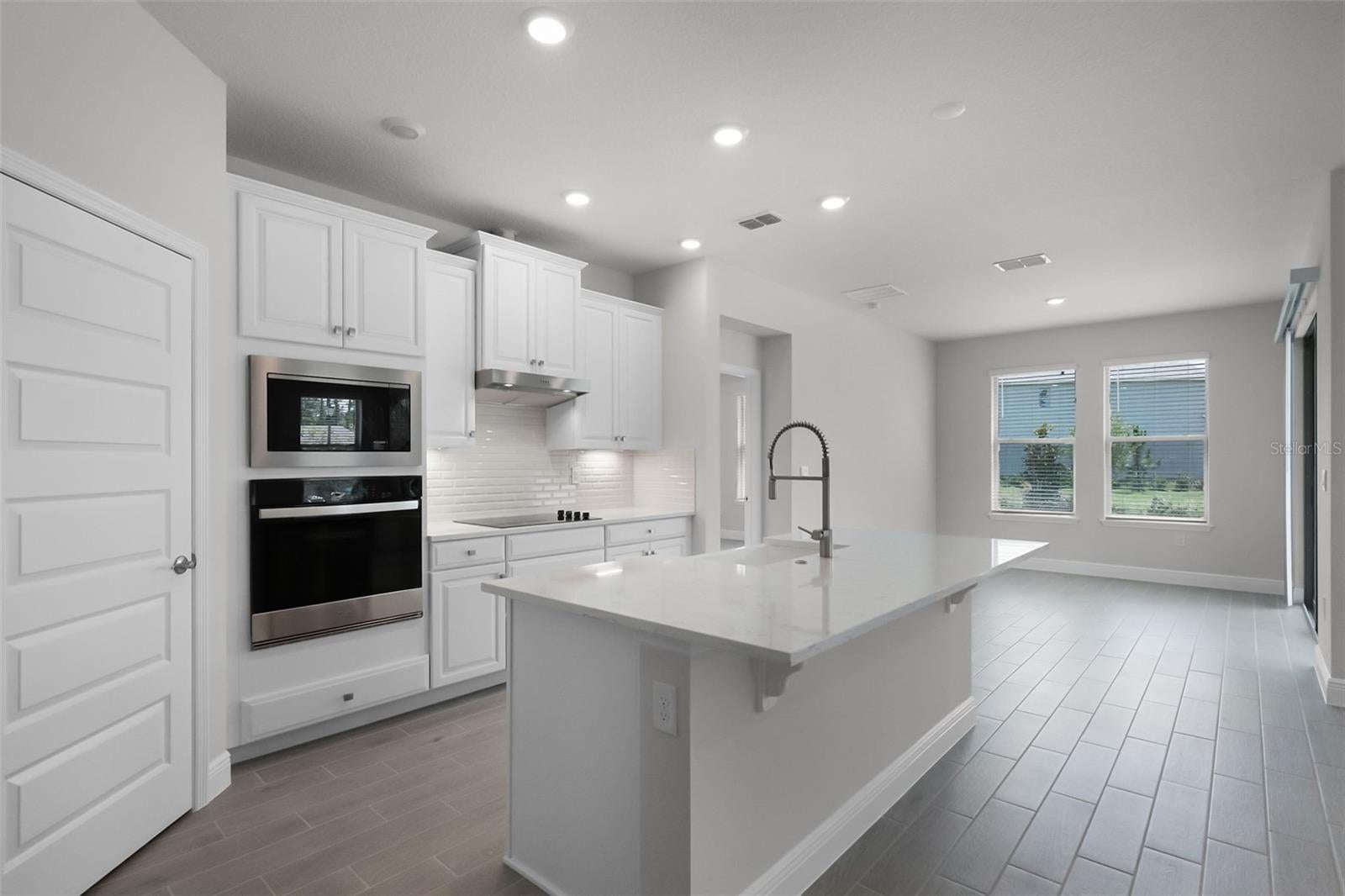 11857 Shine View Ln, Winter Garden, FL 34787 photo