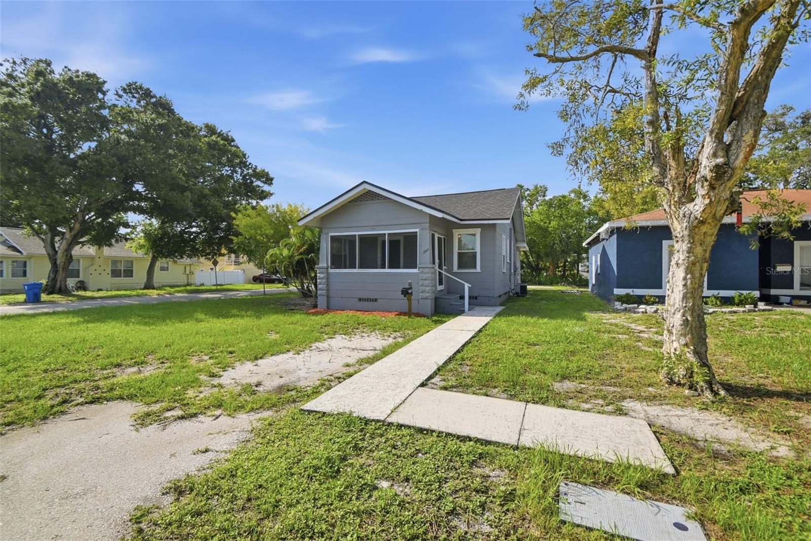 3745 S 16 Ave, Saint Petersburg, FL 33711 photo