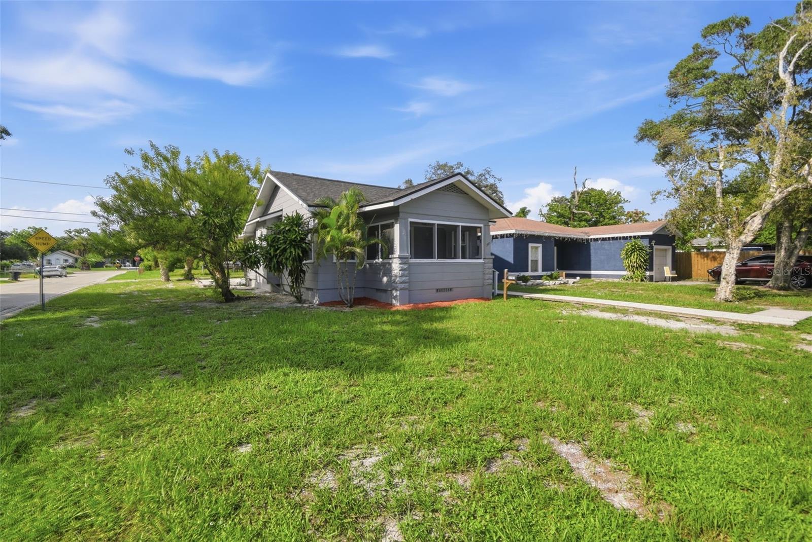 3745 S 16 Ave, Saint Petersburg, FL 33711 photo