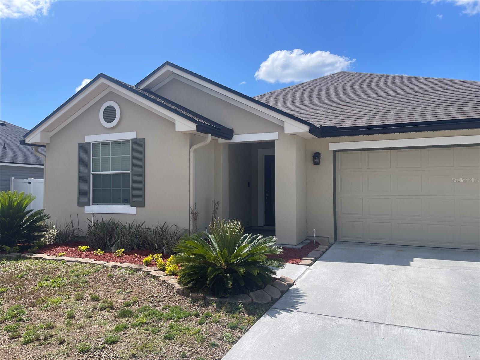 9712 Woodstone Mill Dr, Jacksonville, FL 32244