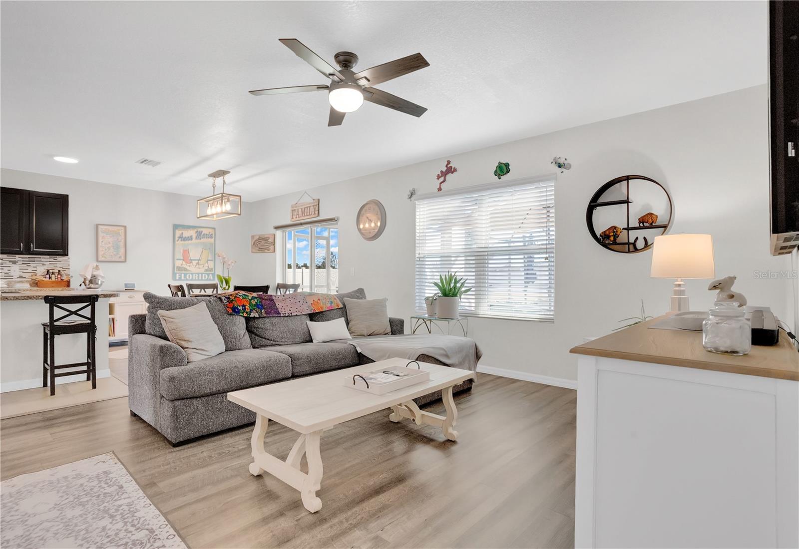 15823 High Bell Pl, Bradenton, FL 34212 photo
