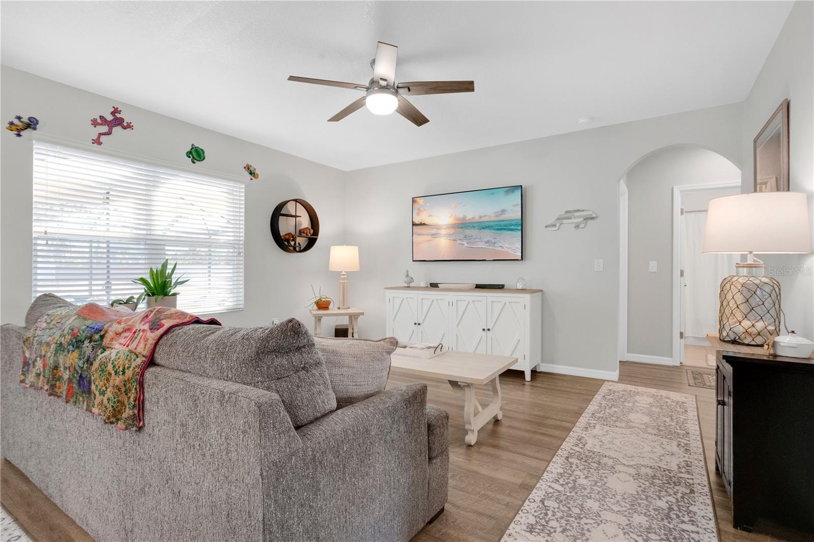 15823 High Bell Pl, Bradenton, FL 34212 photo
