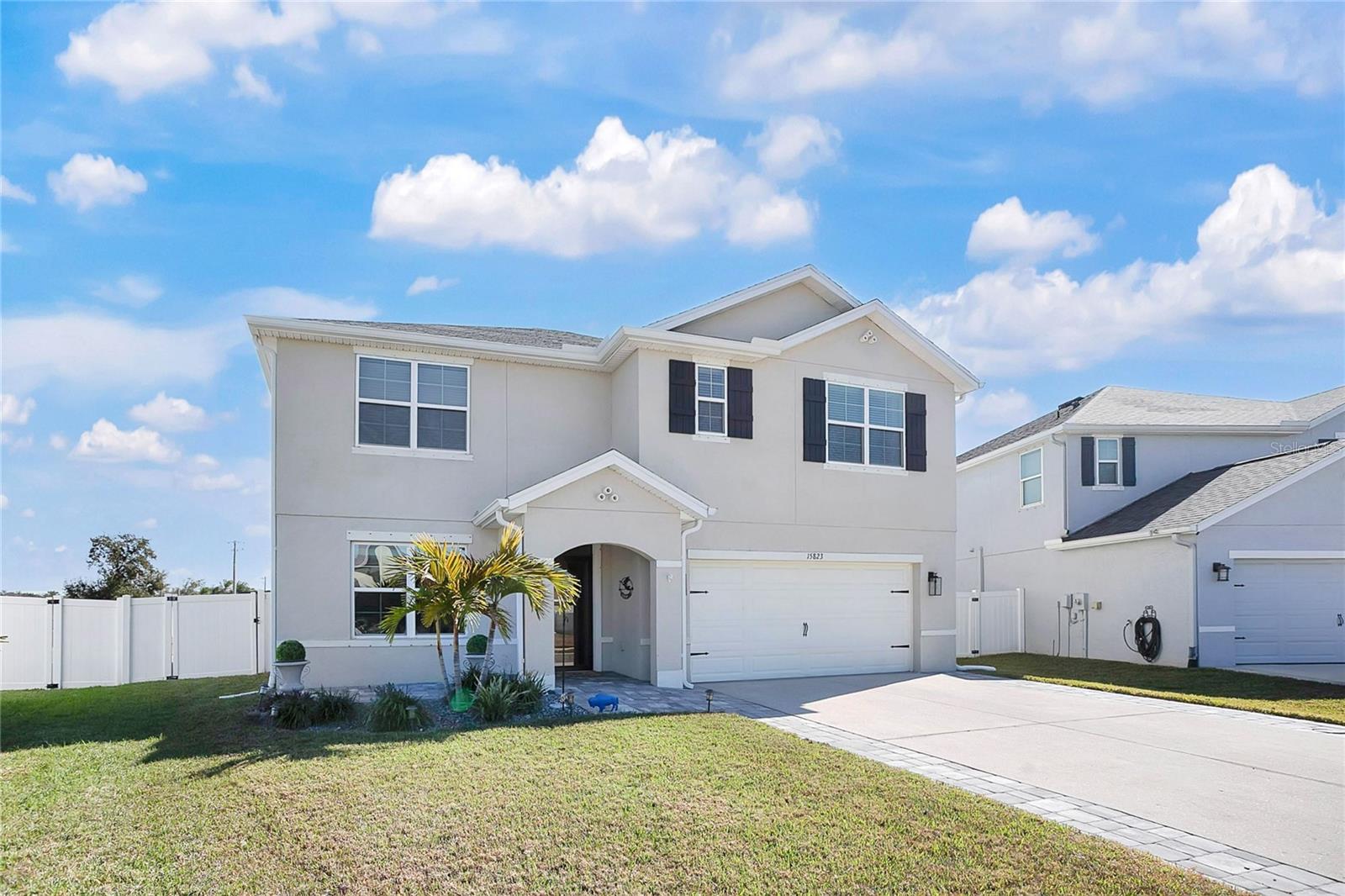 15823 High Bell Pl, Bradenton, FL 34212 photo