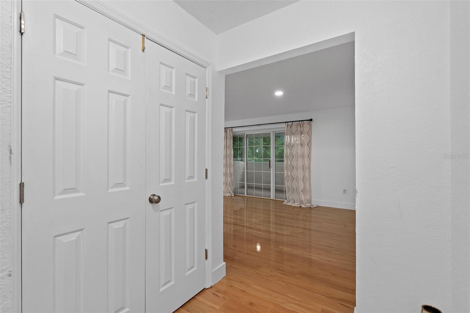 4190 Versailles Dr #4190 D, Orlando, FL 32808 photo