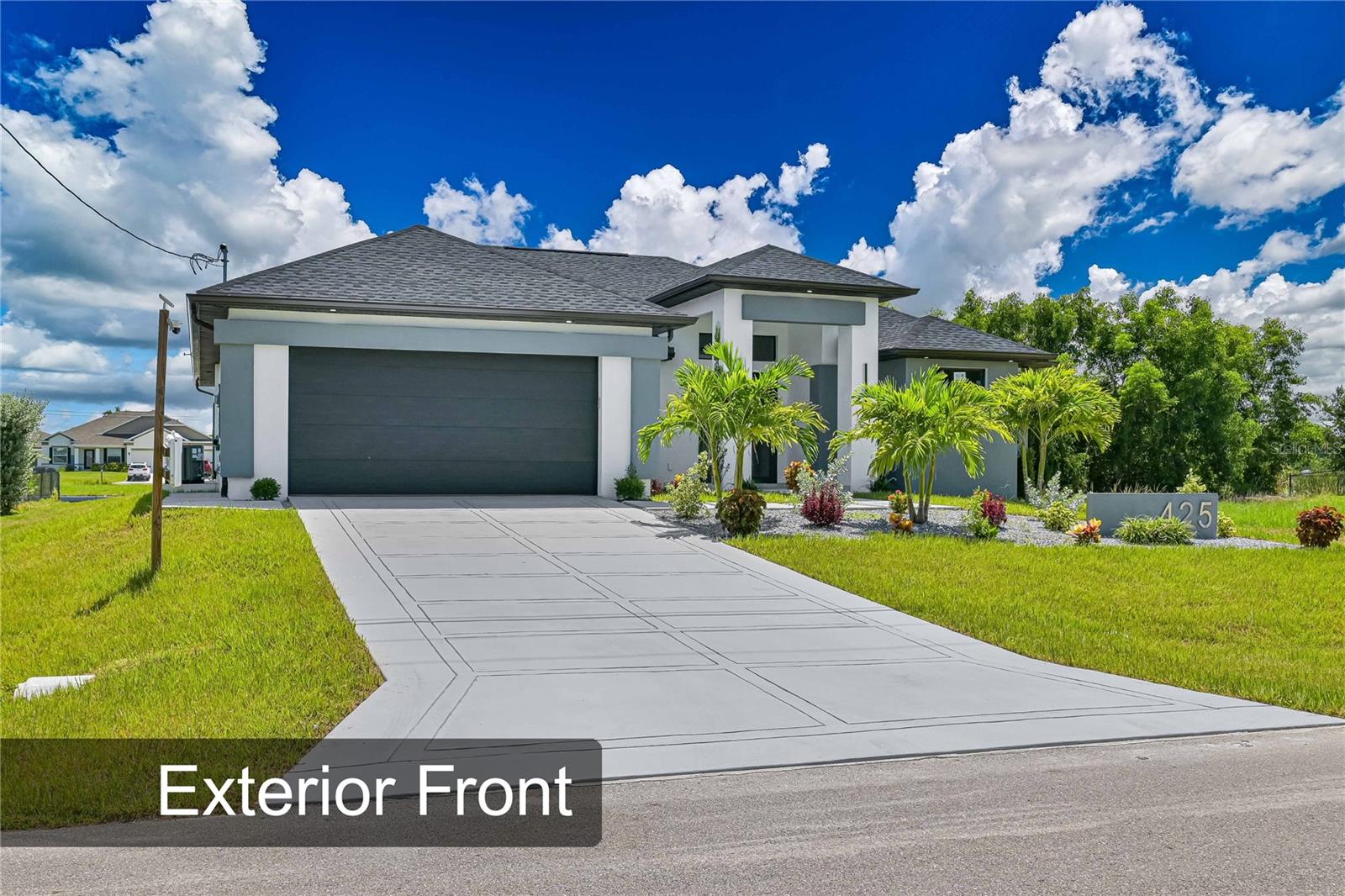 425 31 Ave, Cape Coral, FL 33991