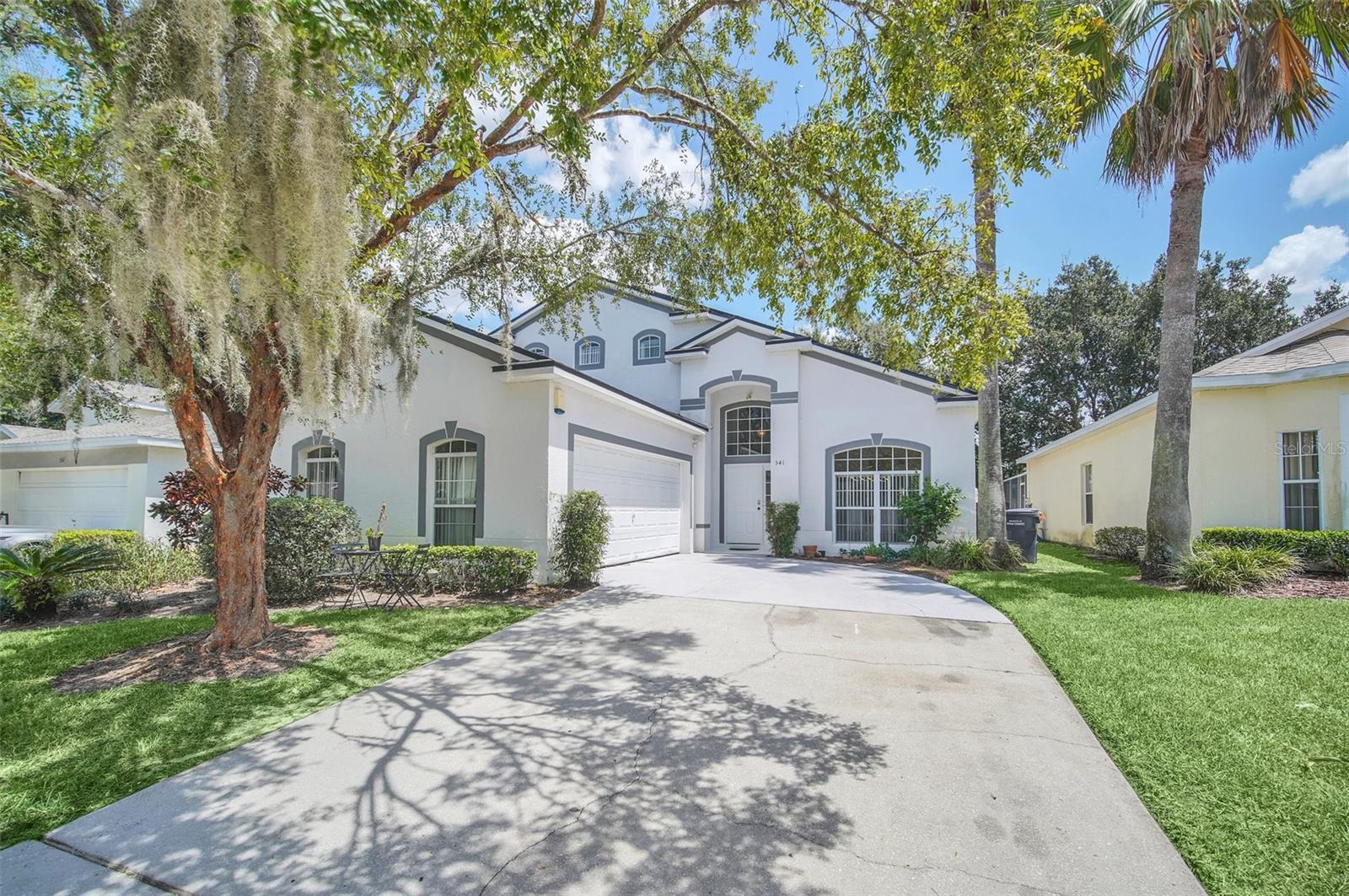 541 Castlemain Cir, Davenport, FL 33897