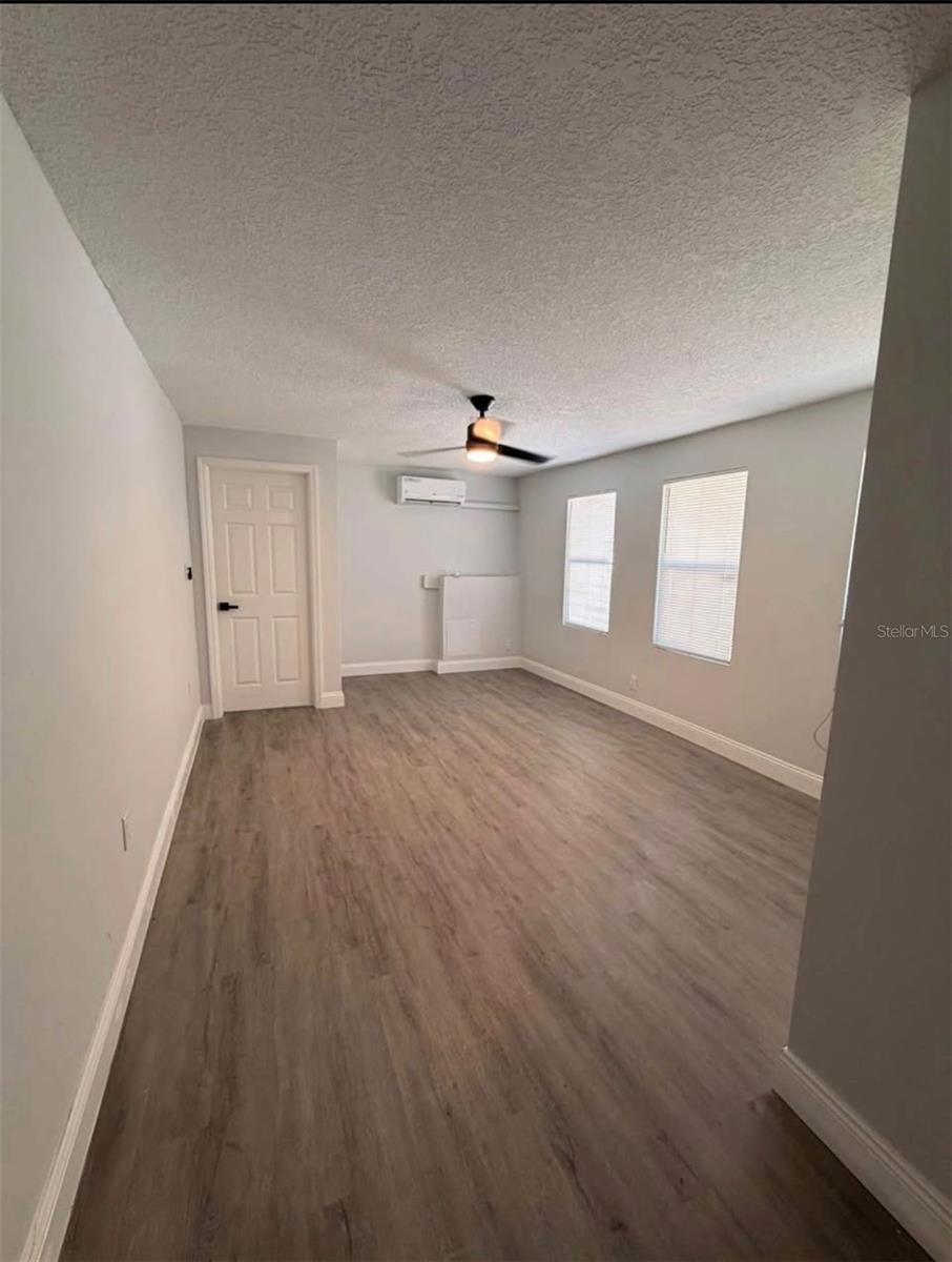 1905 Roslyn Ave, Bradenton, FL 34207 photo