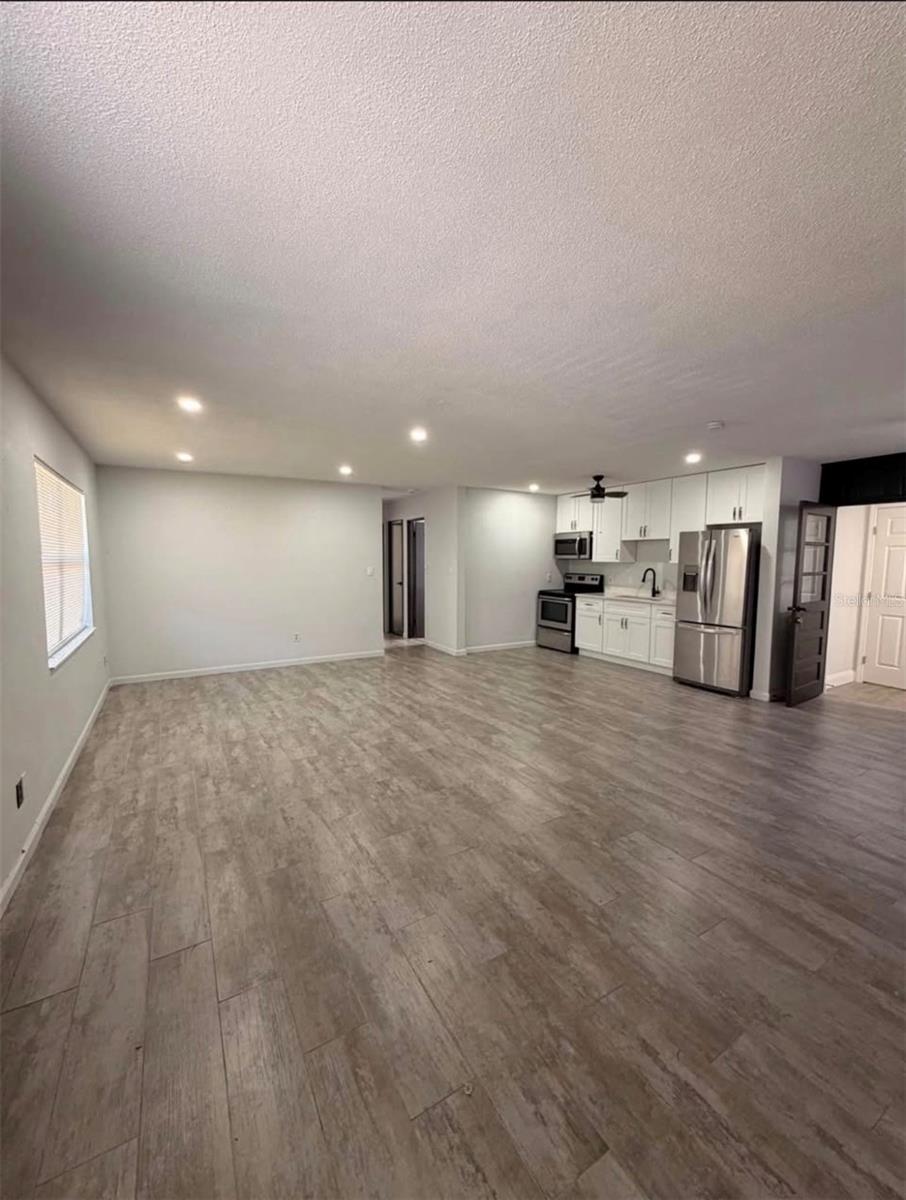 1905 Roslyn Ave, Bradenton, FL 34207 photo