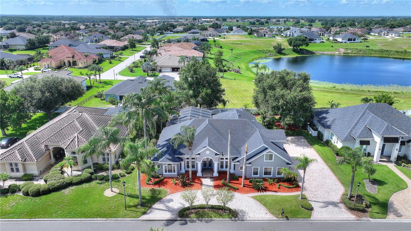 9469 Waterford Oaks Dr, Winter Haven, FL 33884 photo