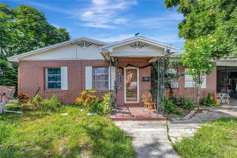 Single Family Residence in TAMPA FL 2007 LINSEY STREET.jpg