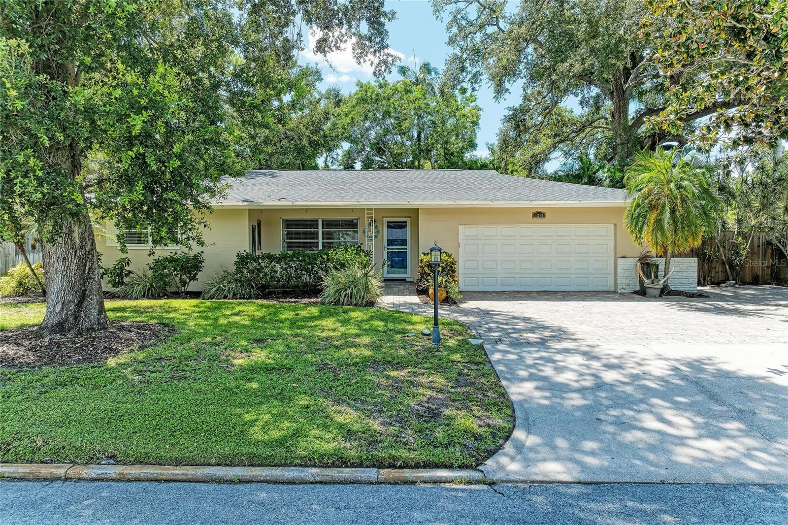 1214 21 St, Bradenton, FL 34205