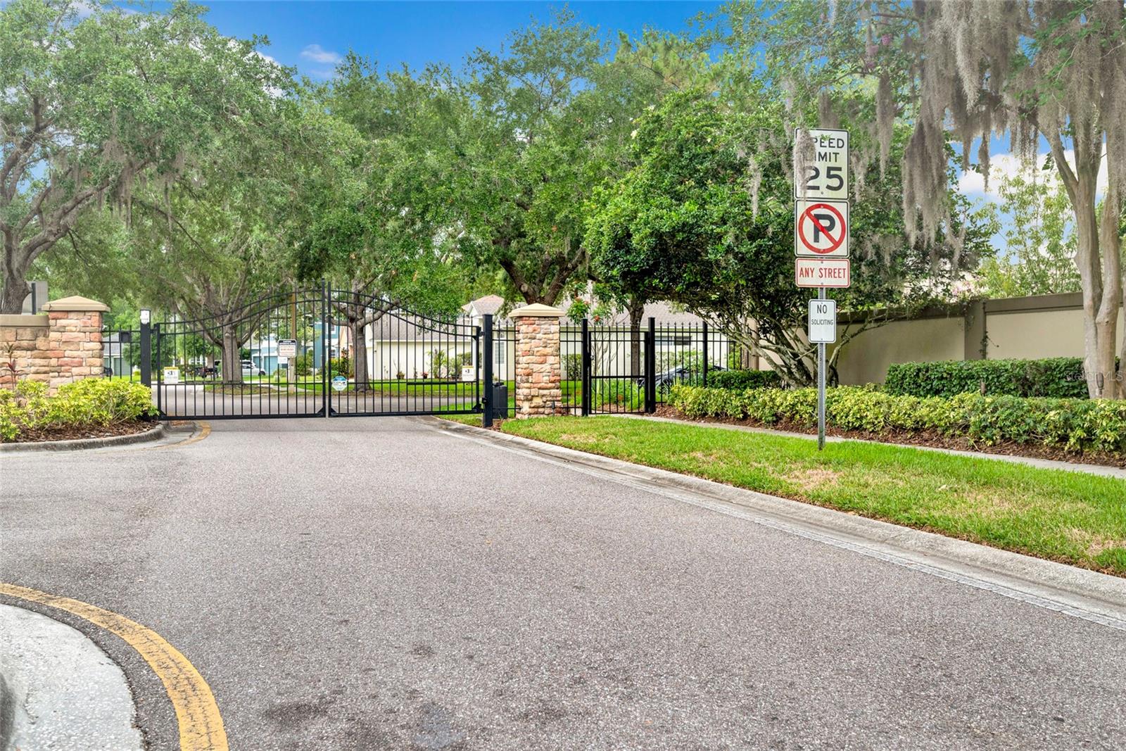 3103 Ashmonte Dr, Land O Lakes, FL 34638 photo