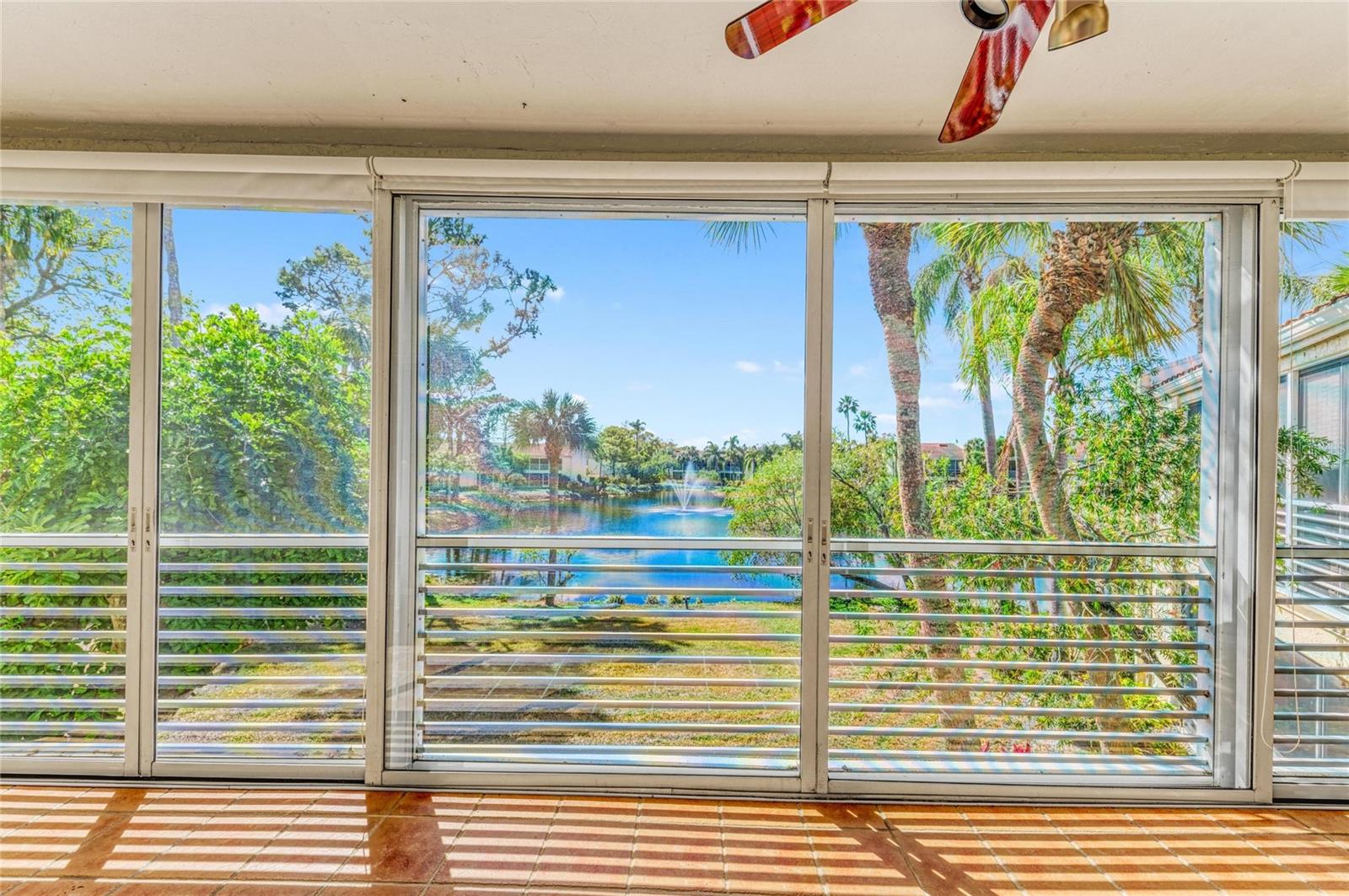 6101 34 St #11 G, Bradenton, FL 34210 photo