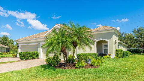 Townhouse in BRADENTON FL 5450 FAIRFIELD BOULEVARD.jpg