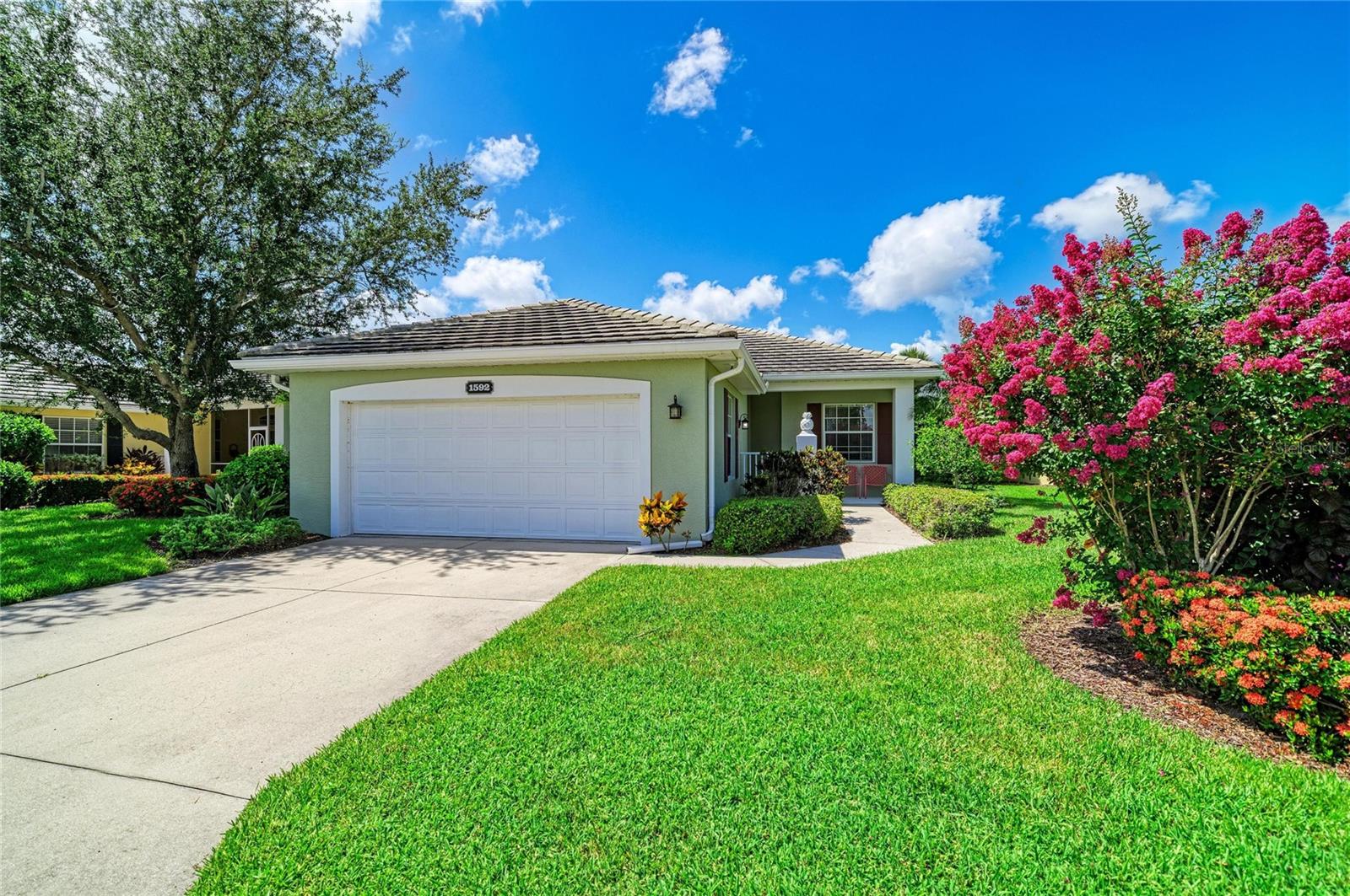 1592 Monarch Dr, Venice, FL 34293