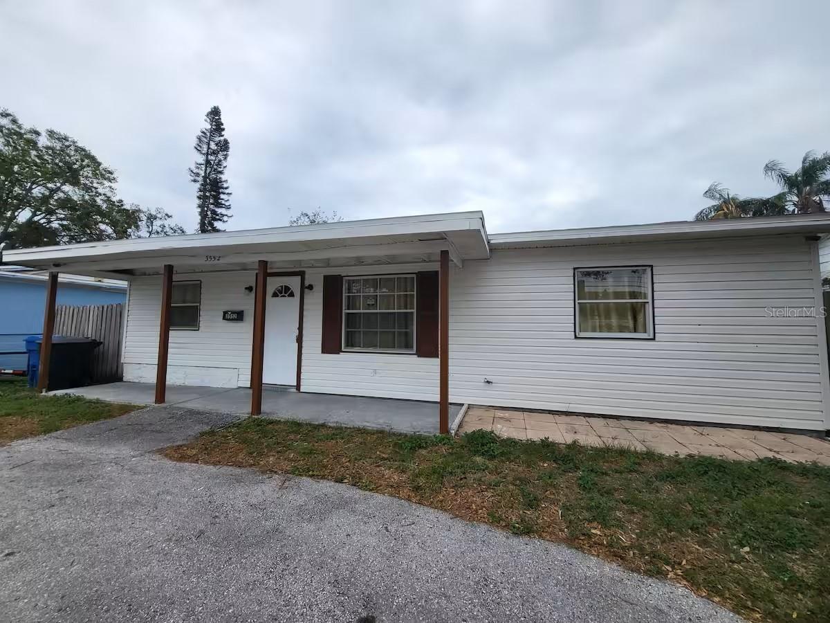 3552 38 Ave, Saint Petersburg, FL 33713 photo