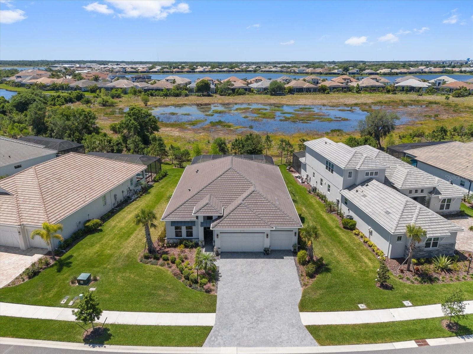 729 Tailwind Pl, Sarasota, FL 34240 photo