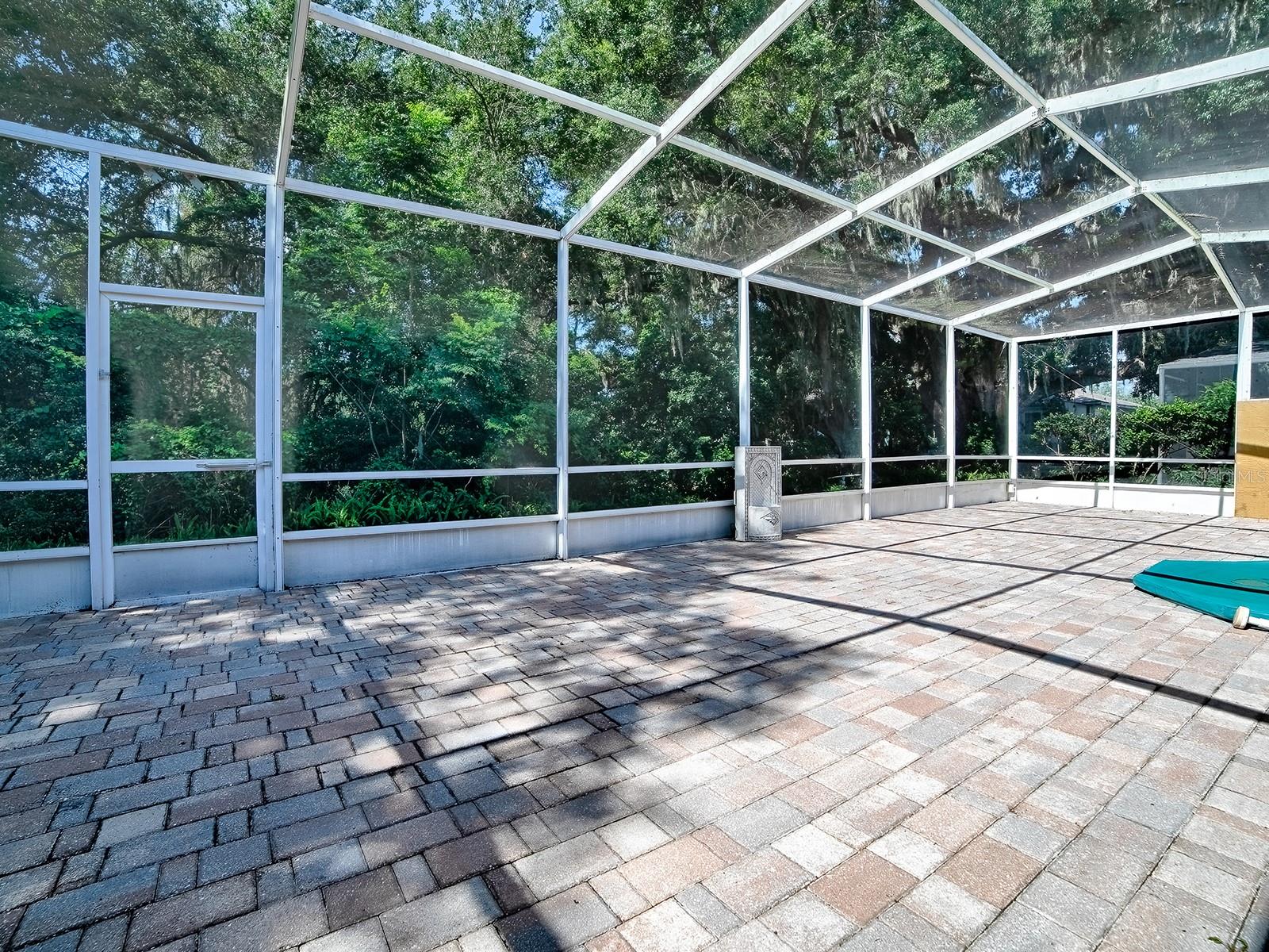 830 Oaks Ln, Leesburg, FL 34748 photo