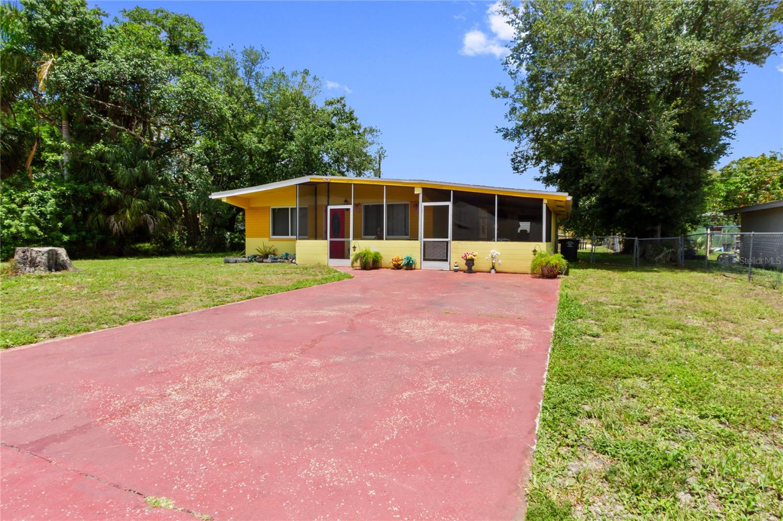 3741 Bell St, Fort Myers, FL 33916 photo