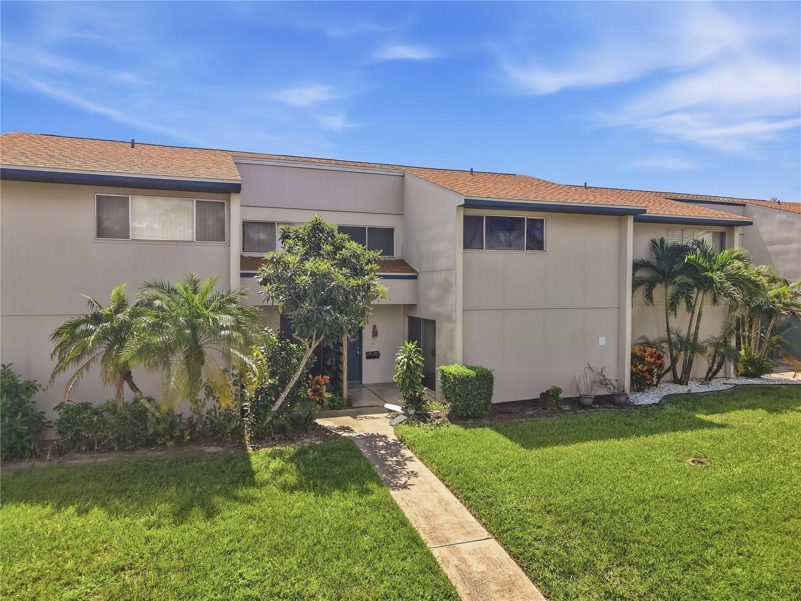 912 Byron Ln #5 C, Sarasota, FL 34243 photo