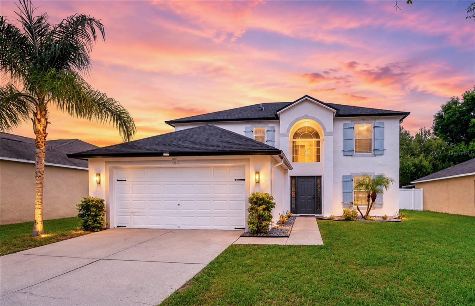 12928 Kings Lake Dr, Gibsonton, FL 33534 photo