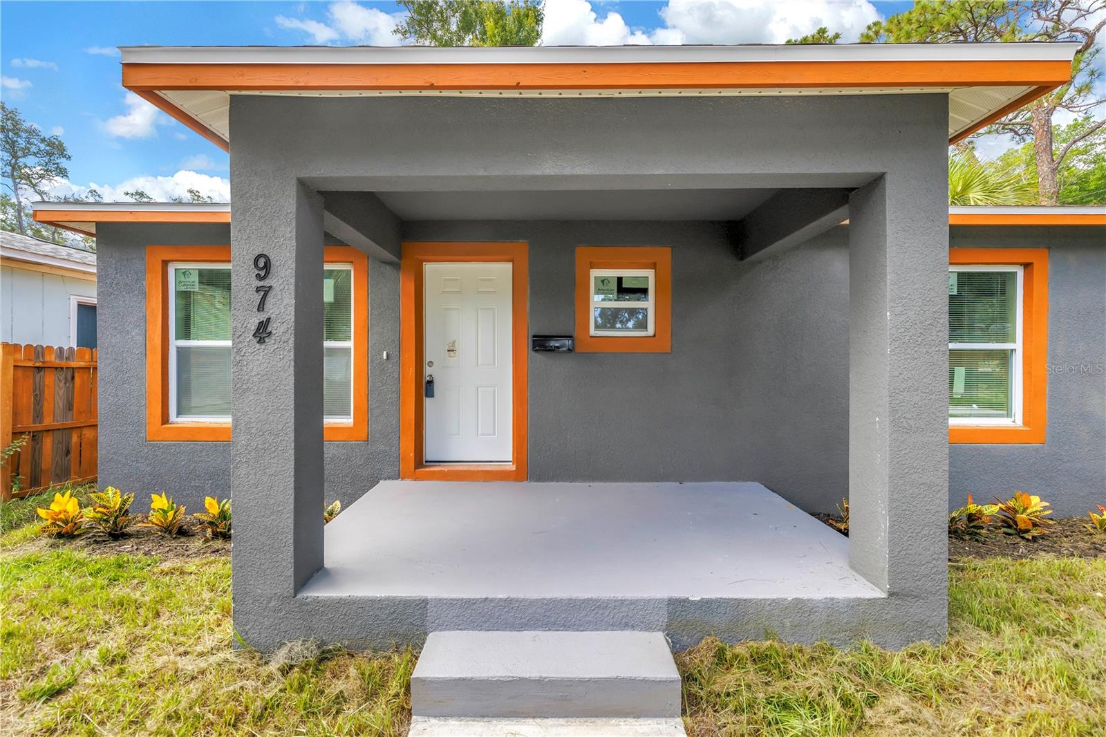 974 23 Ave, Saint Petersburg, FL 33705