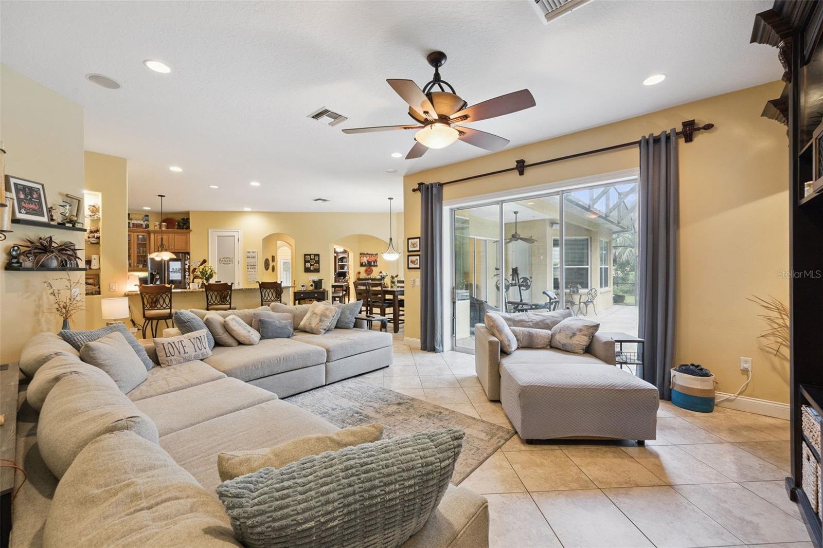 30440 Jubilee Way, Sorrento, FL 32776 photo