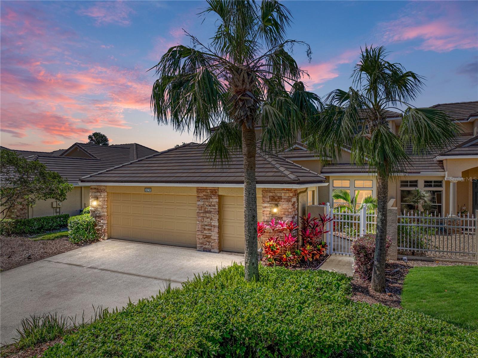 Townhouse in DADE CITY FL 13143 PALMILLA CIRCLE 0.jpg