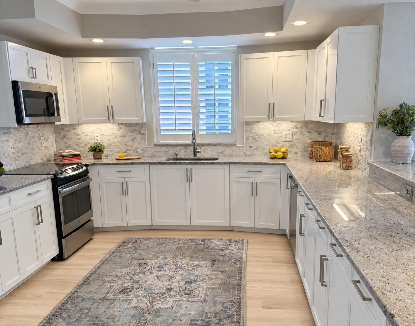 4961 Bacopa Ln #201, Saint Petersburg, FL 33715 photo