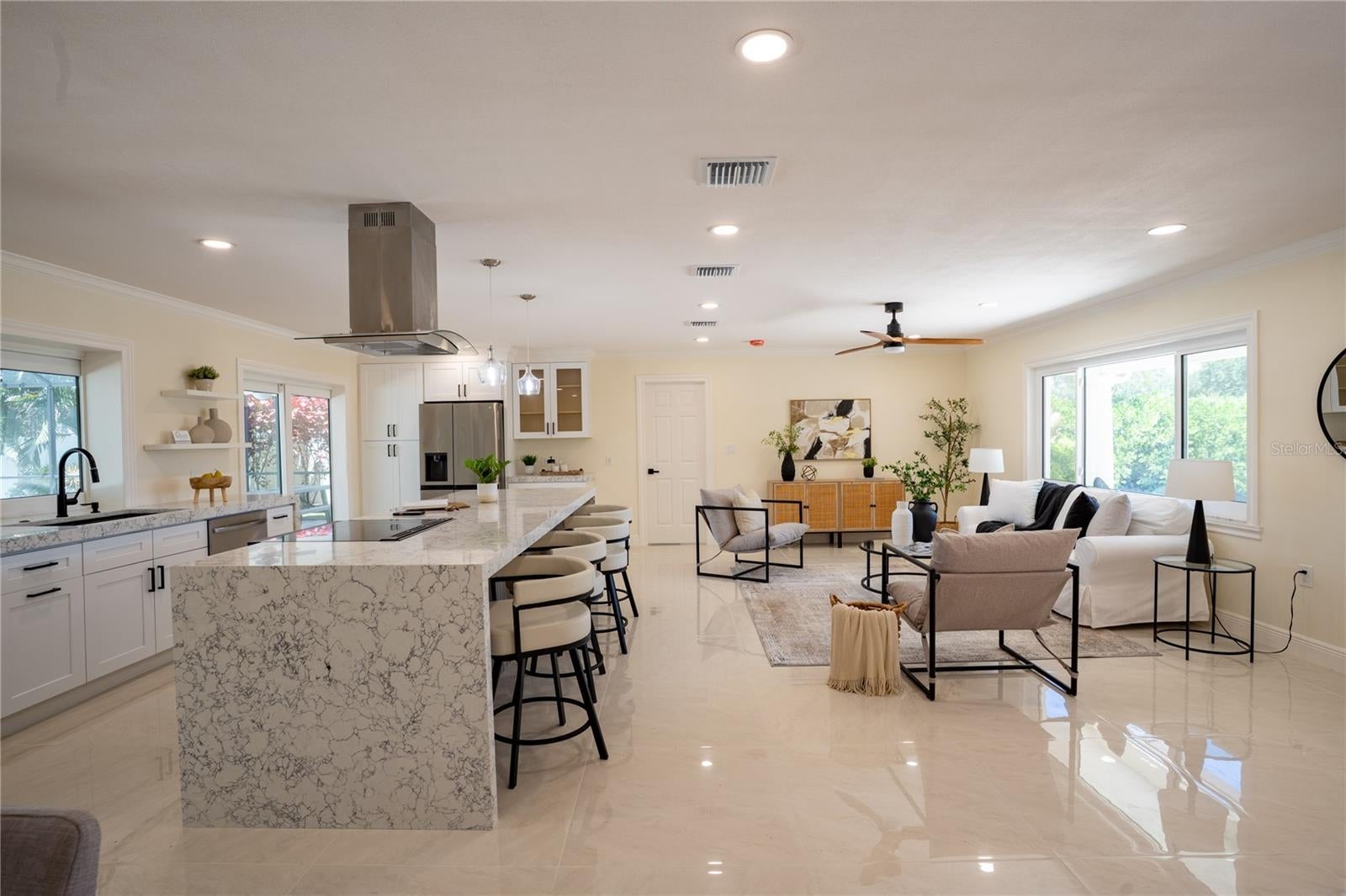 5119 Venetian Blvd, Saint Petersburg, FL 33703 photo