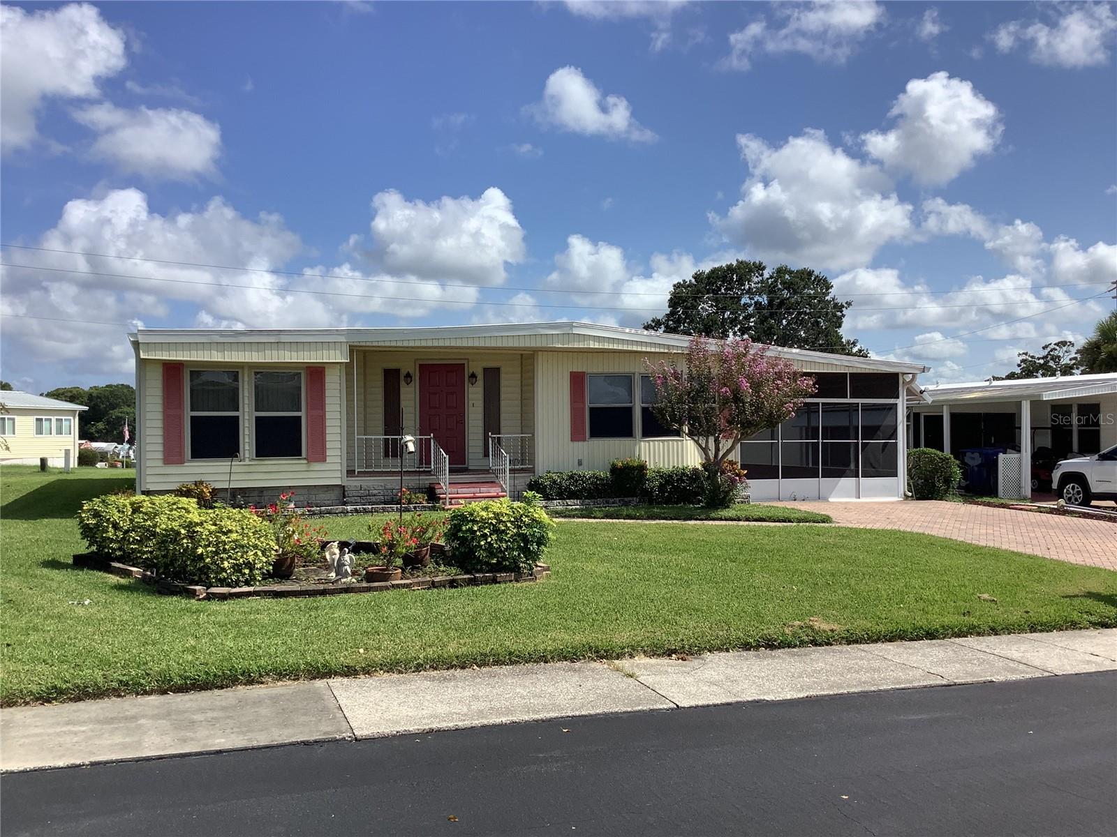 269 Salem Ave, Palm Harbor, FL 34684