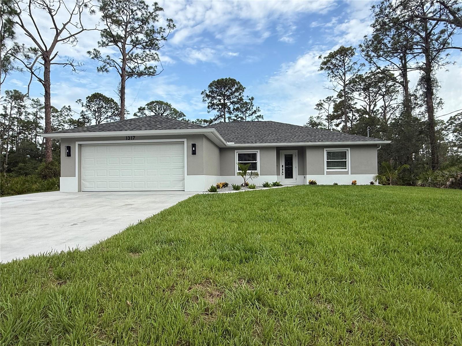 1317 Biscayne Dr, Port Charlotte, FL 33953 photo